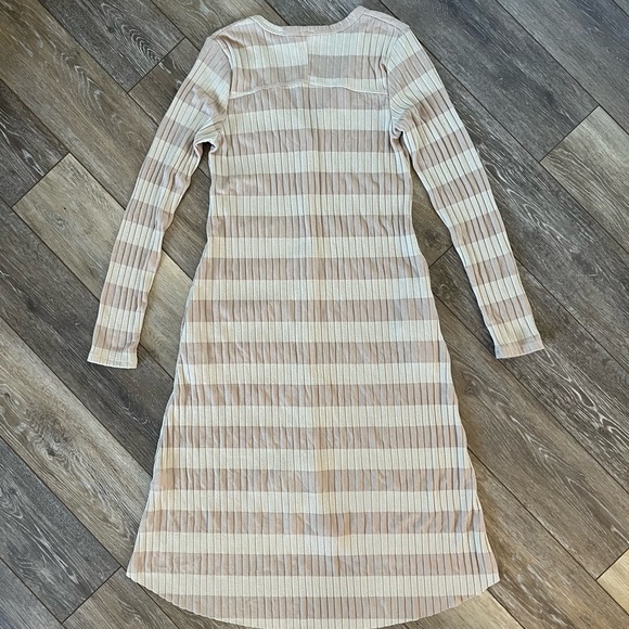 By Together Striped Long Sleeve Dress Maxi Dress - Picture 6 of 11